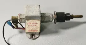 39275 Westerbeke Diesel Fuel Lift Pump 12 Vdc