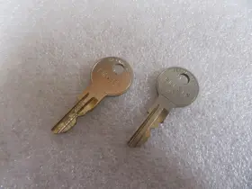 Pk631n Wind Danbury Z8 Replacement Key Set Of 2 Oem New Factory Boat Parts