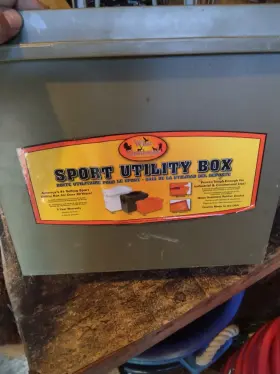 560413 Wise Outdoors Large Utility Dry Box