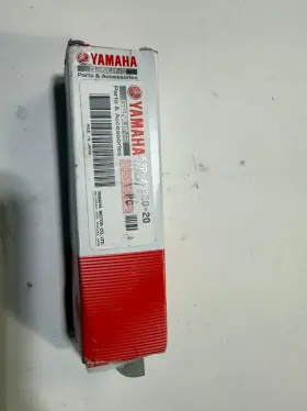 63p-43820-20-00 Yamaha 63p4381220 Oem Trim Piston