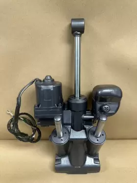 64e-43800-02-4d Yamaha Clean Oem 1997-up 115-250 Hp Showa Outboard Tilt And Trim #