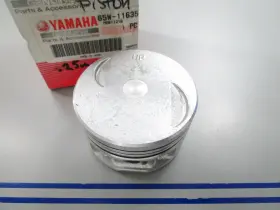 65w-11635-00-00 Yamaha New Oem Piston 0810