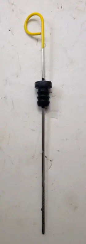 68d-15362-00-00 Yamaha Oil Level Dipstick/plug