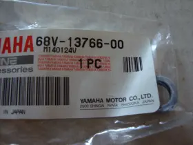 68v-13766-00-00 Yamaha Injector Rubber New Oem