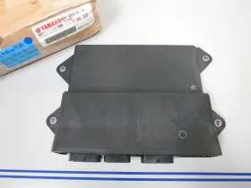 6dv-8591a-10-00 Yamaha New Oem 0720 2015 2016 200hp 4 Cylinder Stroke Ecu 6dv-8591a-10-00 Yamaha New Oem 0720 2015 2016 200hp 4 Cylinder Stroke Ecu