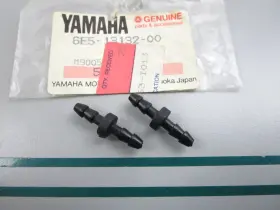 6e5-13132-00-00 Yamaha New Oem Lot Of 2 Joint 0810