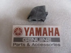 6h4-42724-20 Yamaha J4b Genuine Marine Grommet Oem New Factory Boat Parts