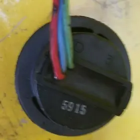 6r3-82563-00-00 Yamaha 6r3-82563-01-00 1990 115 Hp Tilt And Trim Switch #3