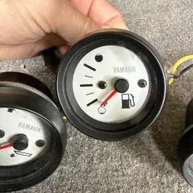 6y7-83503-10-00 Yamaha 6y7-85750-30-00 Fuel Trim 6y7-83670-10 Volt Gauges #3