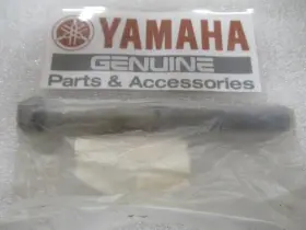 90101-12m02-00 Yamaha R30 Marine Bolt Oem New Factory Boat Parts #2
