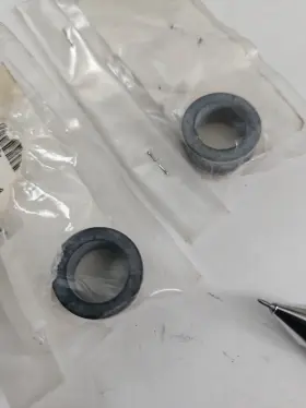 90480-18065 Yamaha Genuine Grommet 2 For 16 Nos Oem Ya2