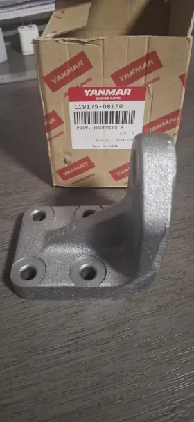 119175-08120 Yanmar Foot Mount Assy Genuine Oem New In Box