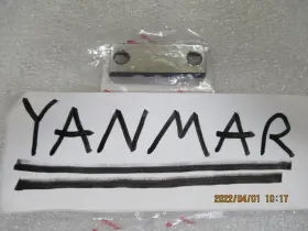 123372-59100 Yanmar R72 Genuine Marine Pipe Retainer Oem New Factory Boat Parts