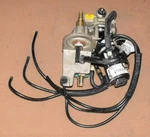 Evinrude 150 Hp Ficht 2 Stroke Oil Injector & Manifold Pn 0439951 Fits 1999. Fixed Price $171.50.