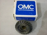 Nos Oem Omc Johnson Evinrude Foward Gear 383582 B705. Fixed Price $13.78.