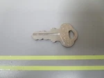 *new Oem* 0810 Omc Johnson Evinrude Ignition Key KF34 0501549. Fixed Price $5.52.