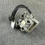 Evinrude Brp Used Outboard Fuel Injector 5007176 Starboard Side Housing 351158. Fixed Price $200.00.