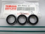 New Oem (lot Of 3) 6E5-43822-01-00 Yamaha Trim Dust Seal 0810. Fixed Price $25.00.