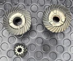 New Johnson & Evinrude 1989-05 40/48/50 Hp 2-CYL 2-STROKE Lower Unit Gear Set. Fixed Price $325.00.