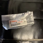 Yamaha 97095-08070 Bolt Genuine Oem New Syz. Fixed Price $12.00.