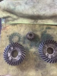 Johnson Evinrude Omc 70HP Gearcase Set 318304 397338 327651. Fixed Price $150.00.