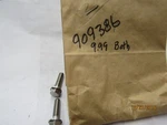 2 New Oem Omc Johnson Evinrude Screws 909386. Fixed Price $9.99.