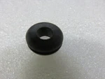 R75 Genuine Evinrude Johnson Omc 551426 Grommet Oem New Factory Boat Parts. Fixed Price $5.83.