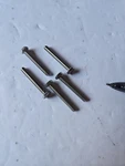 Genuine Evinrude Johnson Screw 324982 (5 F9R $16) Nos Oem OMC109. Fixed Price $16.00.