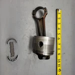 *1977-1979 Johnson Evinrude 0388673 387831 328355 Piston And Connecting Rod 85-2. Fixed Price $59.00.