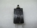 V20 Evinrude Johnson Omc 390629 Circuit Breaker Oem New Factory Boat Parts. Fixed Price $8.06.